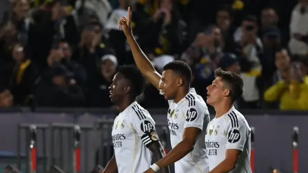 هاتريك مبابي يقود ريال مدريد لفوز عريض على كايرات ألماتي