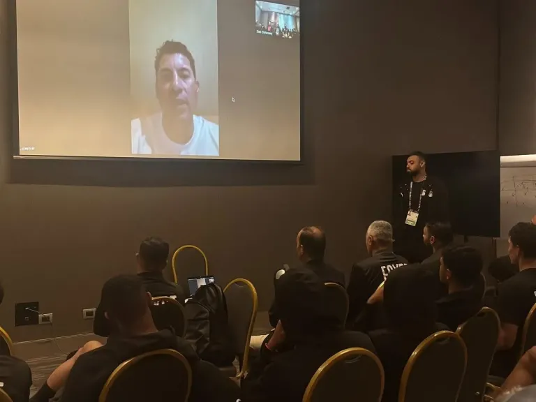 وزير الرياضة يدعم منتخب الشباب لكرة القدم تحت 20 سنة