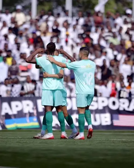 بيراميدز