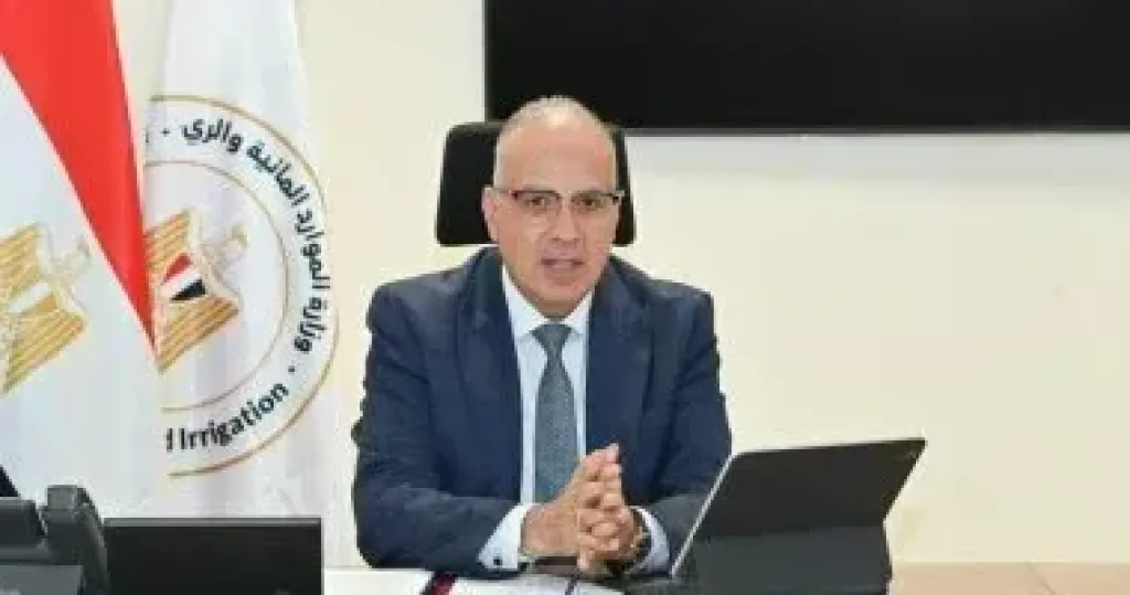 وزير الري 