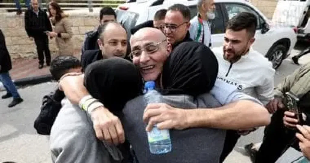 الإفراج عن أسرى فلسطينيين