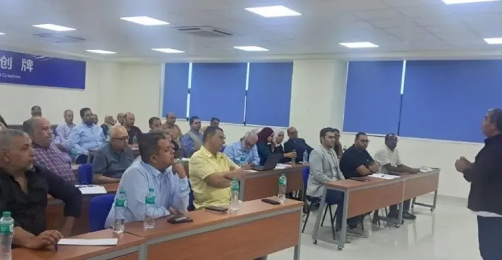 محاضرات بعمل الشرقية لشرح فانون العمل الجديد