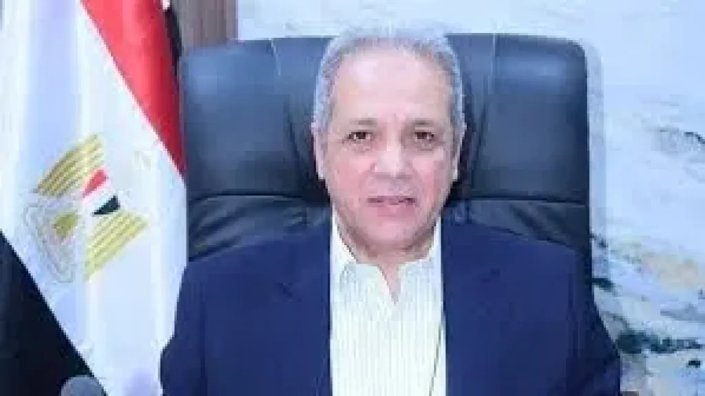 أحمد حلمي الشريف