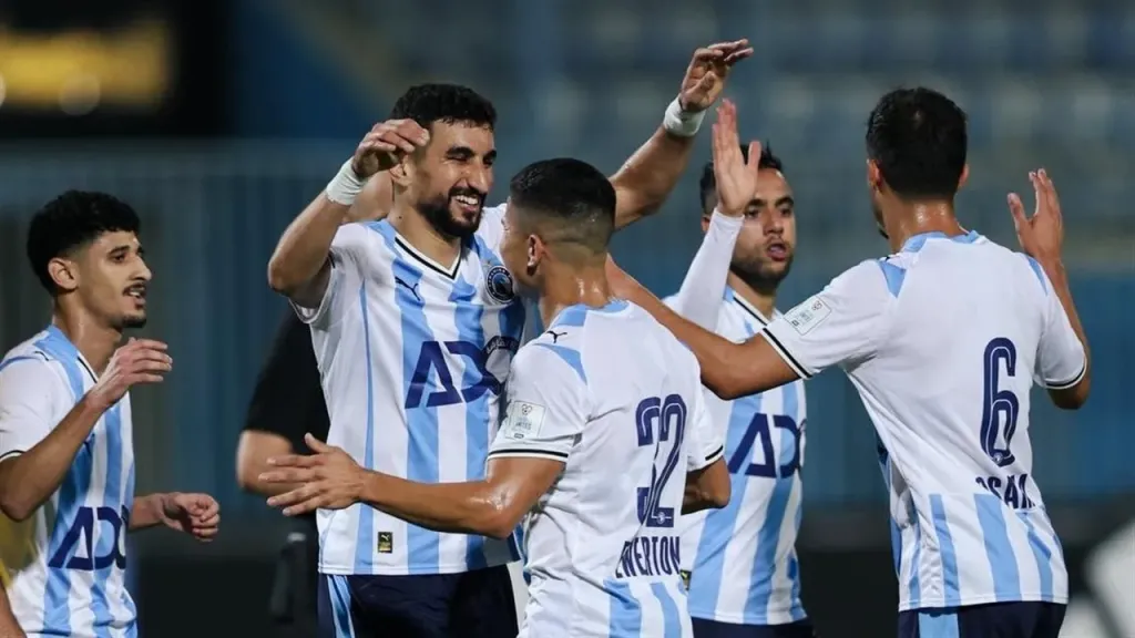 بيراميدز