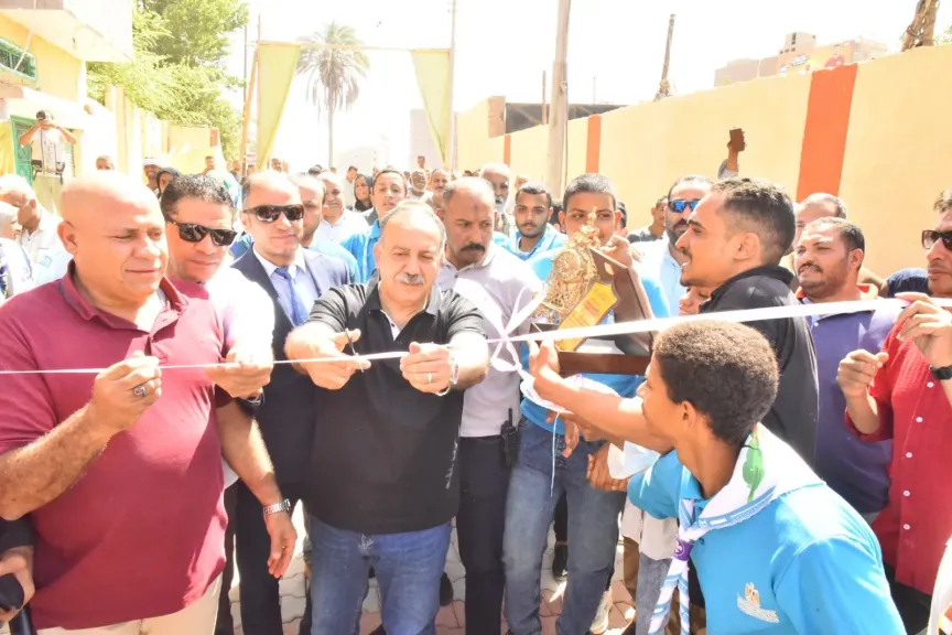 محافظ أسيوط 