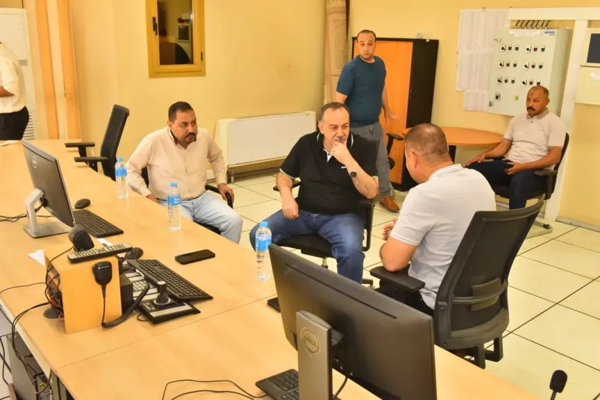 جانب من متابعه 