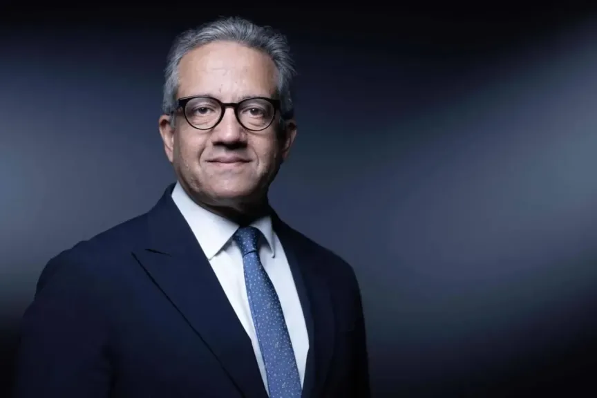خالد العناني 