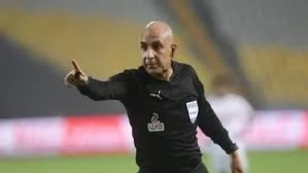 الحكم محمد عادل