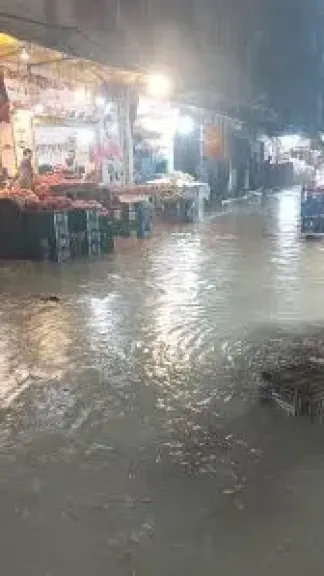 الامطار تغرق-شوارع الاسكندريه