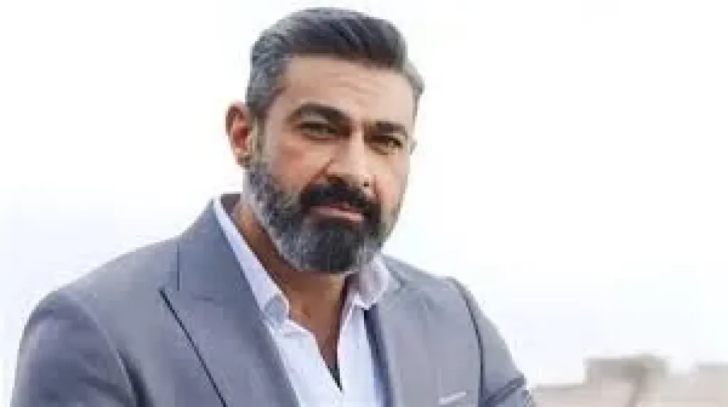 ياسر جلال