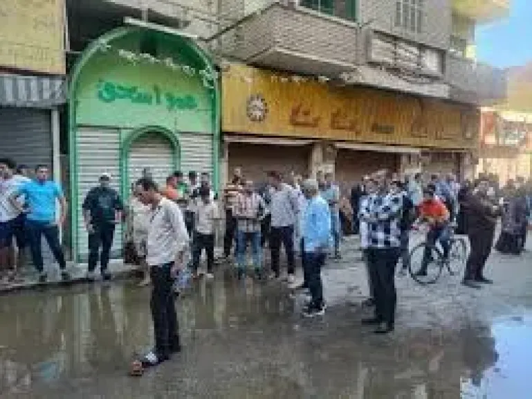 حريق بشارع الحسينى بالمنيا