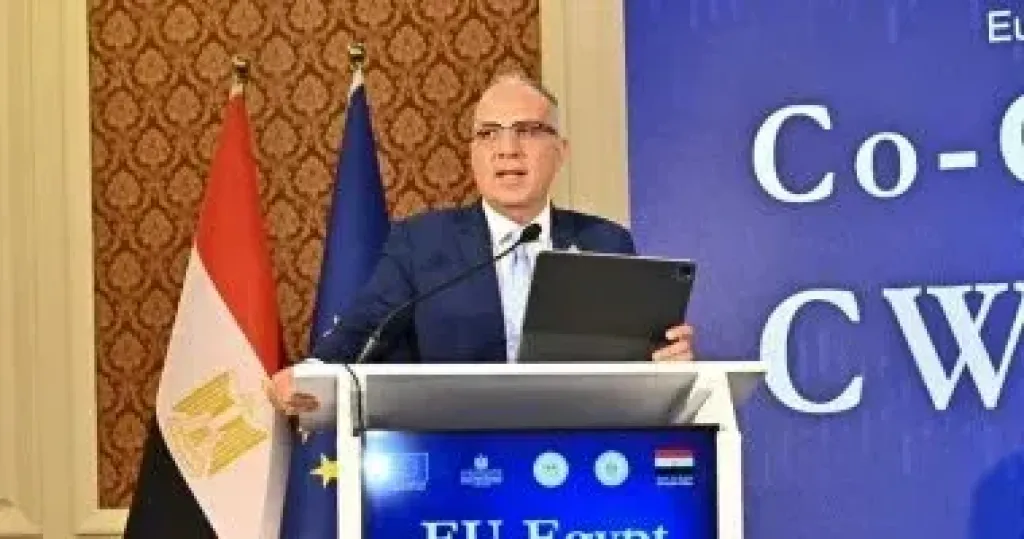 وزير الري 