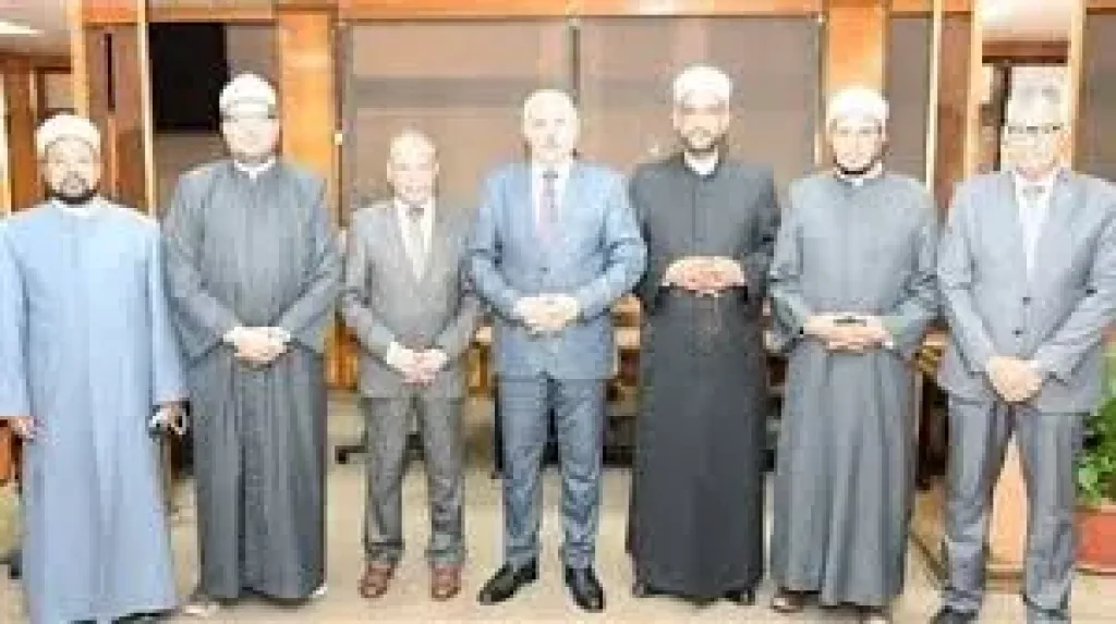 جانب من فعاليات الندوه