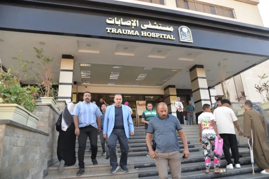 جانب من متابعه 