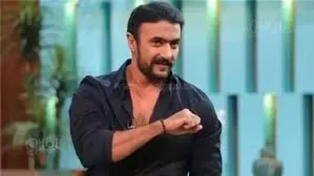 احمد العوضى