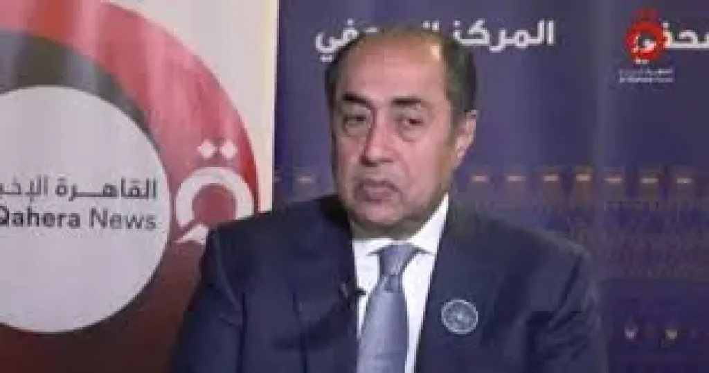 السفير حسام زكى