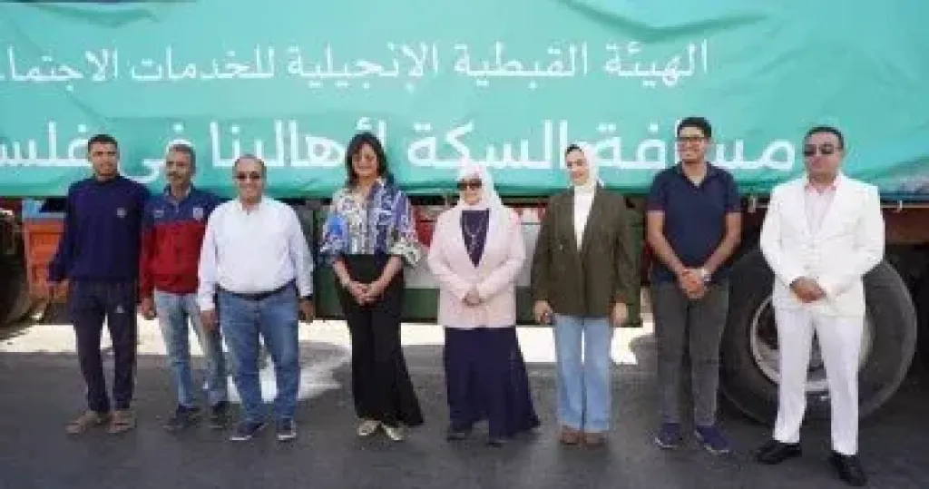  قوافل انسانيه لغزه  