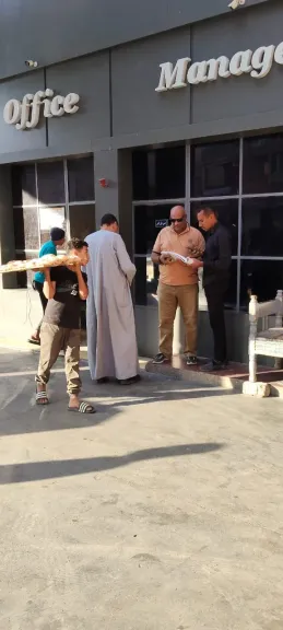 جانب من متابعه 