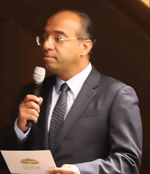 النائب علي مهران