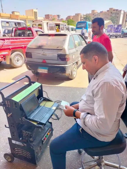فحص السيارات 