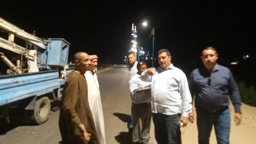 جانب من متابعه 