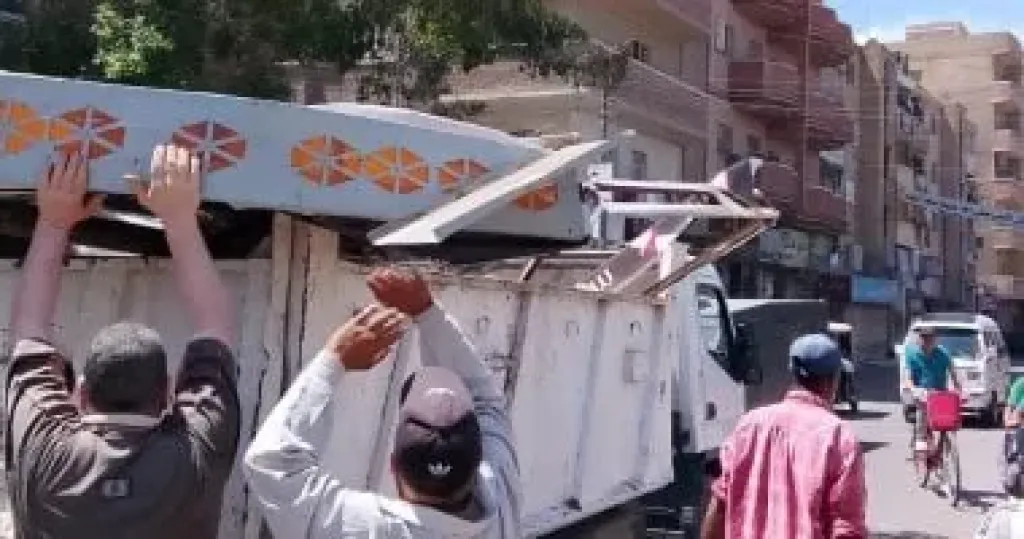 جانب من الحملات 