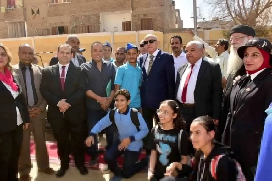جانب من الجولة 