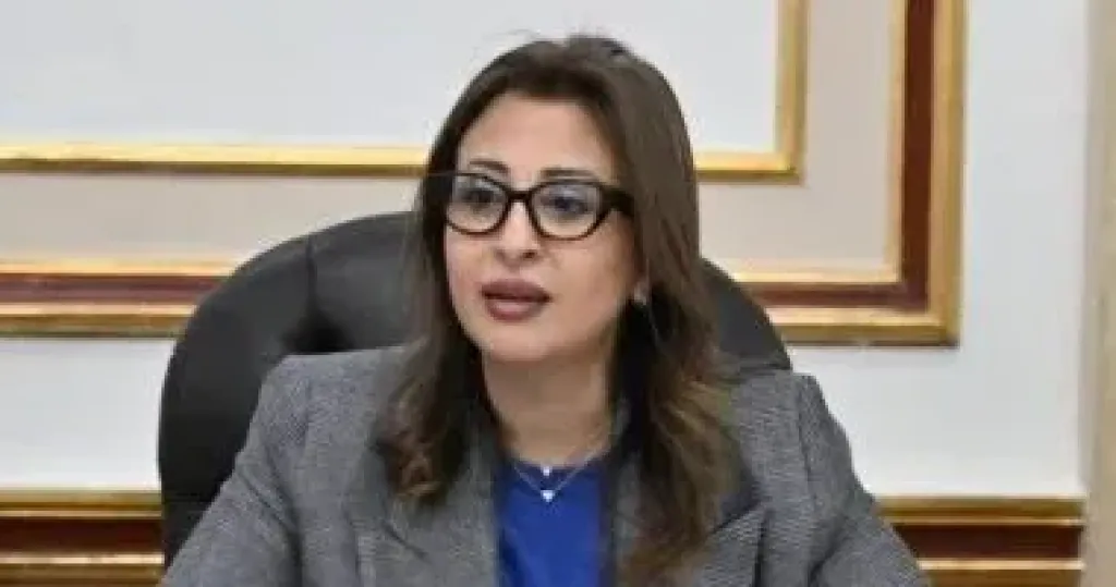 الدكتور غادة عبد الباري