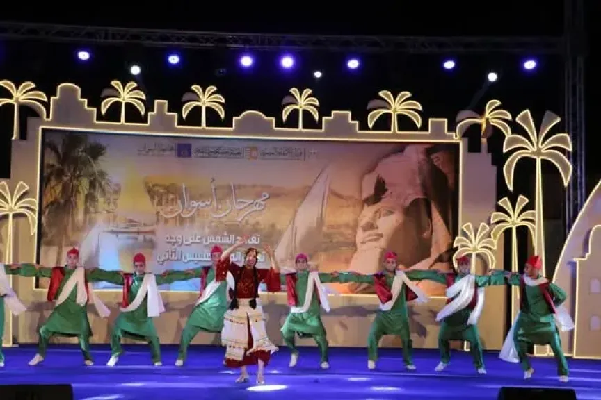 بورسعيد والأنفوشي تضيئان ليالي أسوان في مهرجان تعامد الشمس