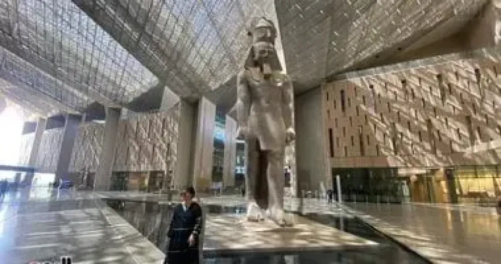  المتحف المصرى الكبير