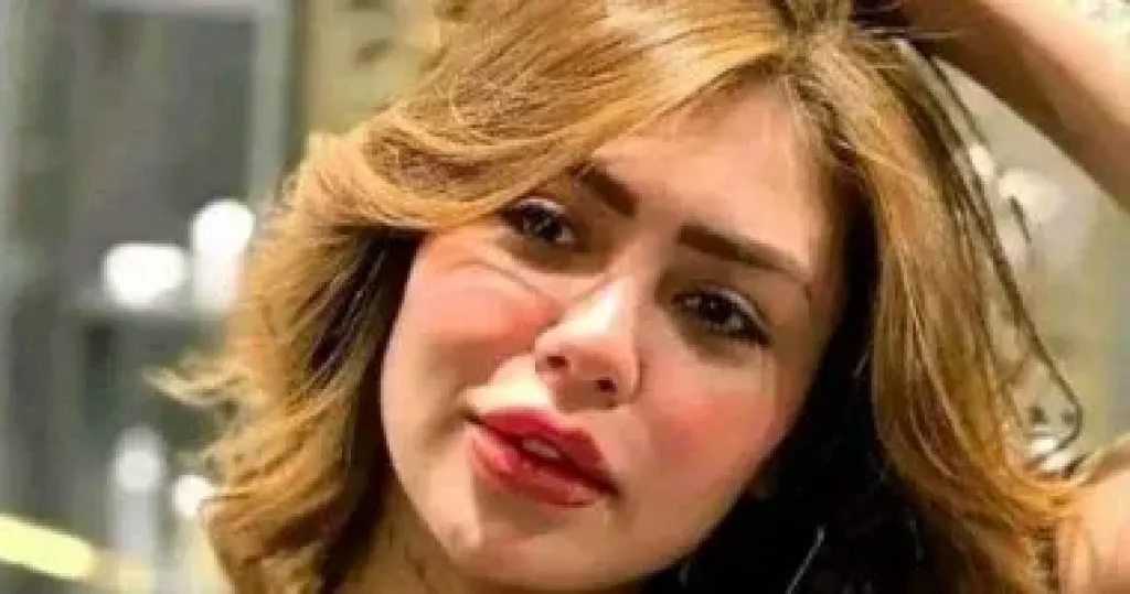  هدير عبد الرازق