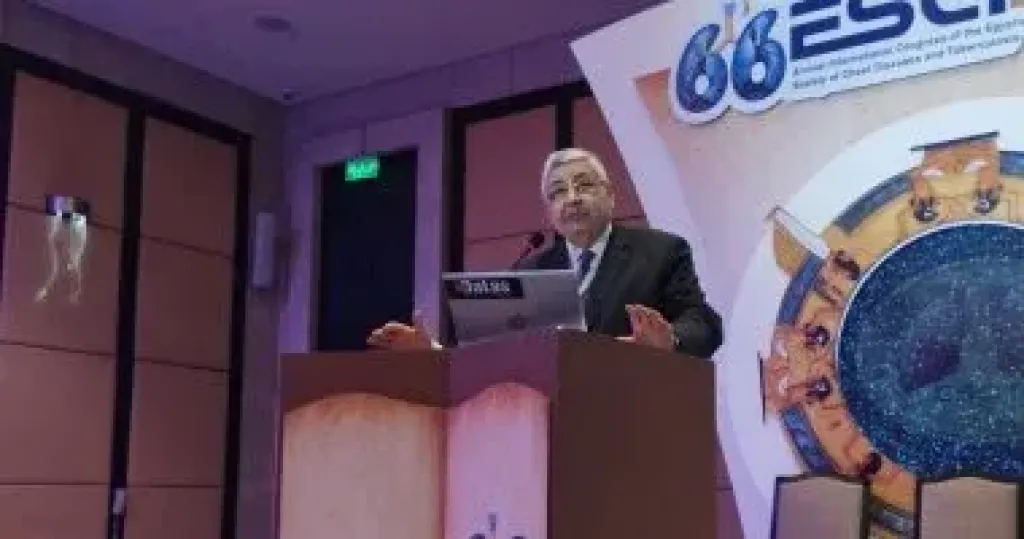 عرض تاج الدين 