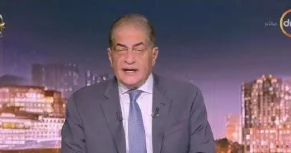 اسامة كمال 