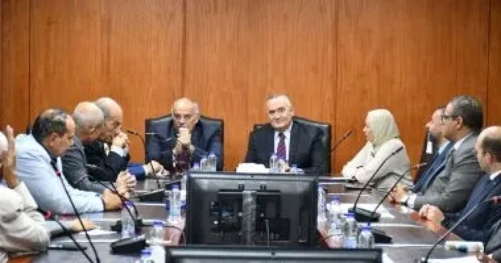 جانب من الاجتماع 