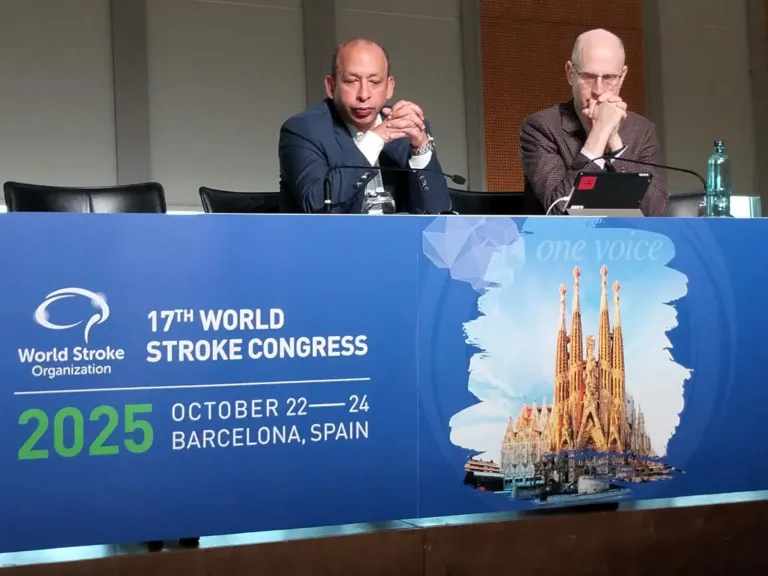  المؤتمر العلمي ببرشلونة