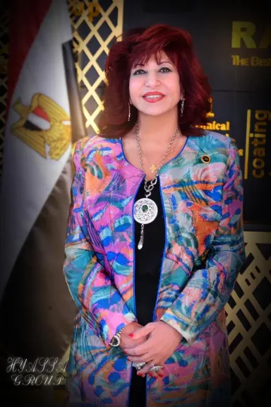 الدكتورة هدى حلال يسى  رئيس اتحاد المستثمرات العرب    عضو المجلس المصرى للشؤون الخارجية 