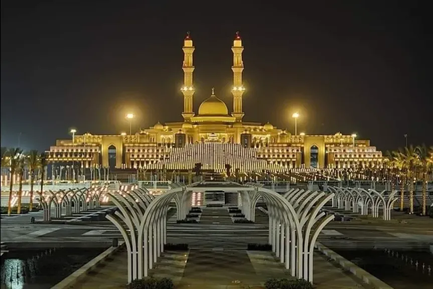 المركز الثقافى الإسلامى بالعاصمة الإدارية الجديدة