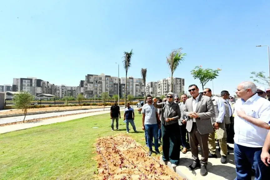 وزير الإسكان 