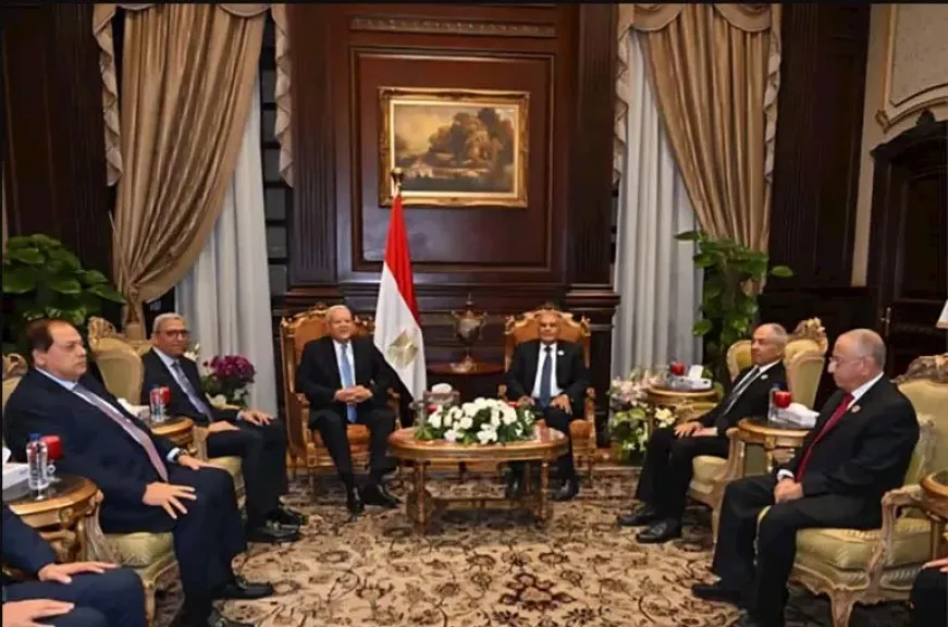 جانب من الزيارة