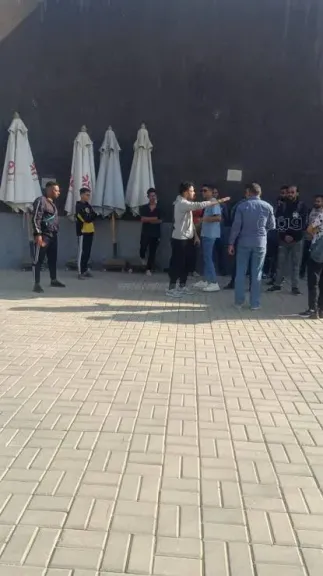 وقفة احتجاجية لعمال الاهلي