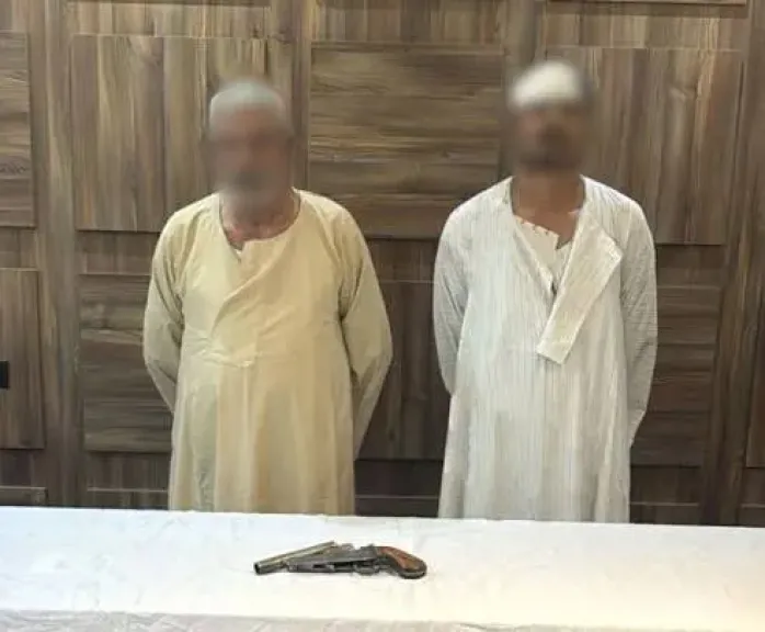 المتهمين