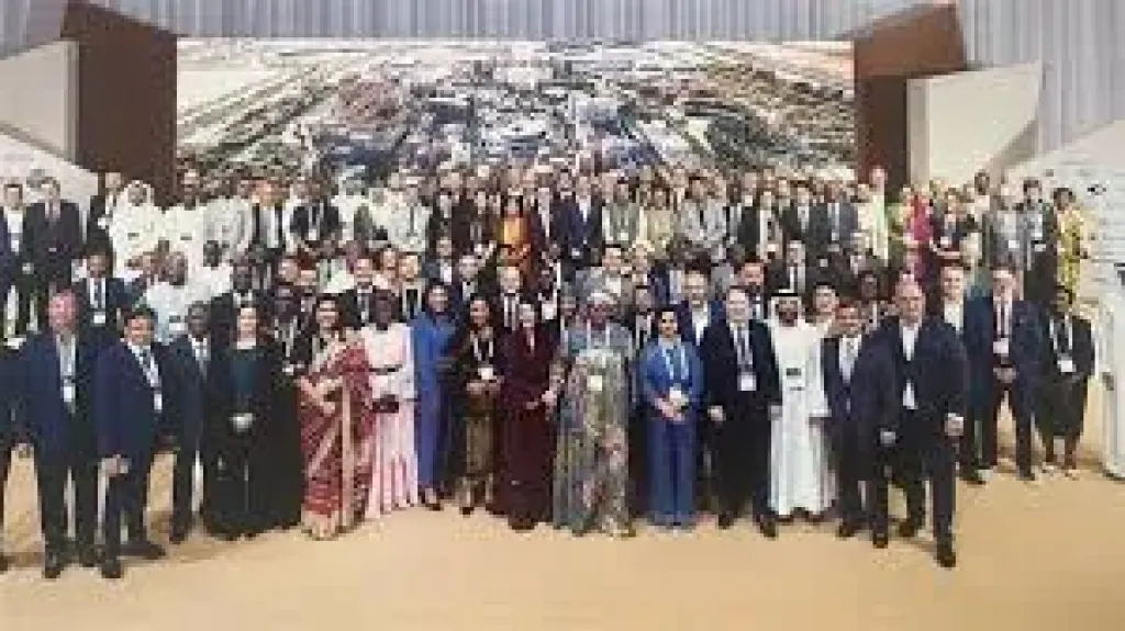 الجلسه الختاميه لقمه مدن أسيا والمحيط الهادى بدبي