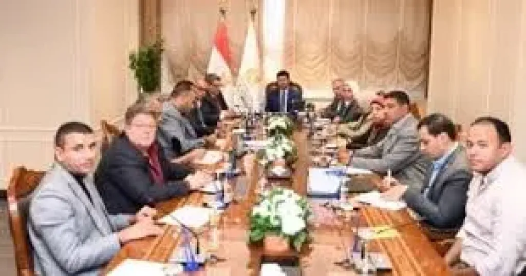 اجتماع الوزير مع شركاء حملة الكلمة كلمتك