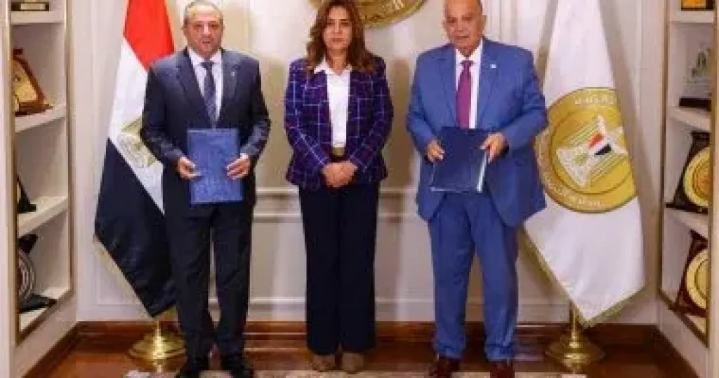 منال عوض 