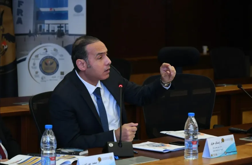 الدكتور إسلام عزام – رئيس البورصة المصرية 