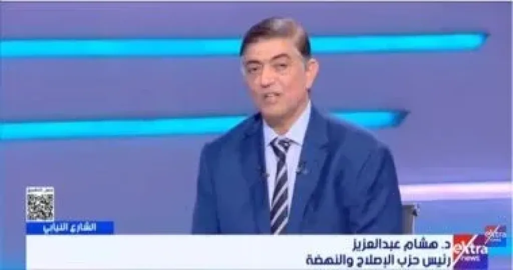 هشام عبد العزيز 