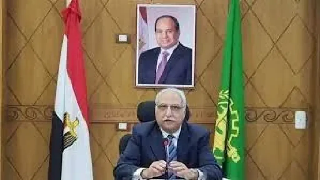مصطفى عبده وكيل وزاره التربيه والتعليم بمحافظه القليوبيه