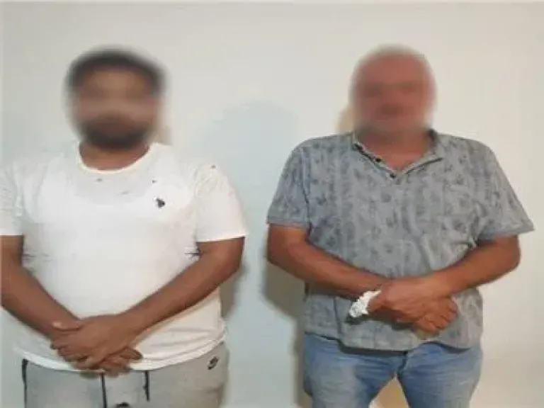 سائق سيارة أجرة تاكسي