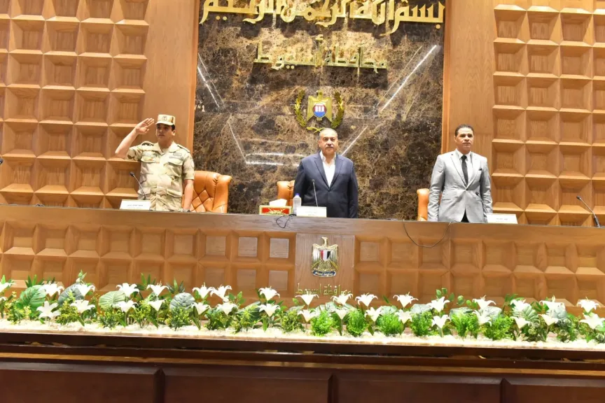 محافظ أسيوط 