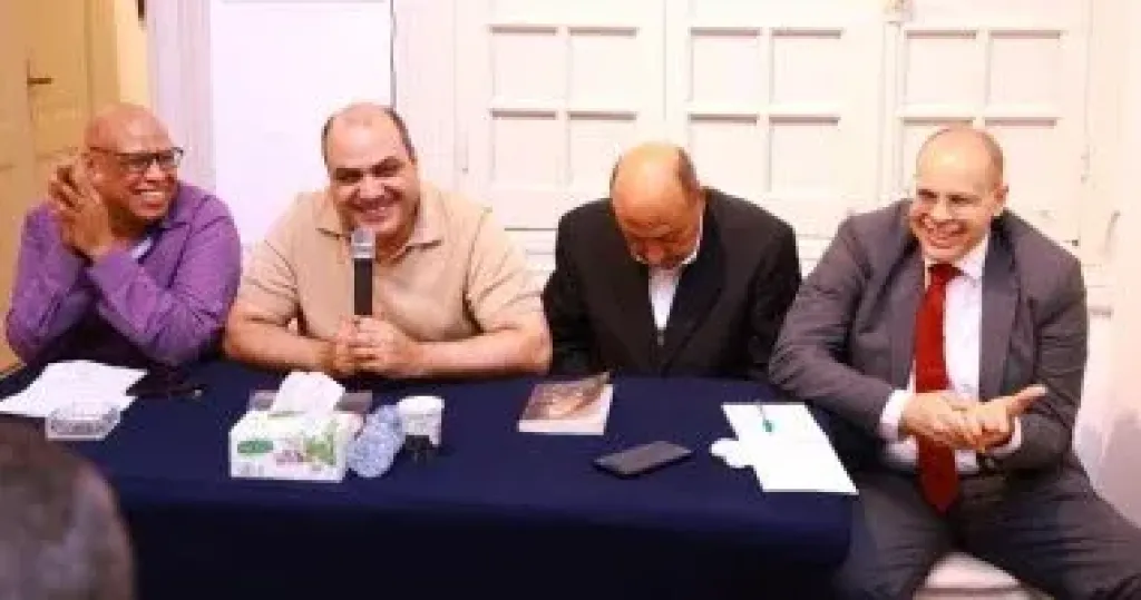 الكاتب الصحفي أكرم القصاص